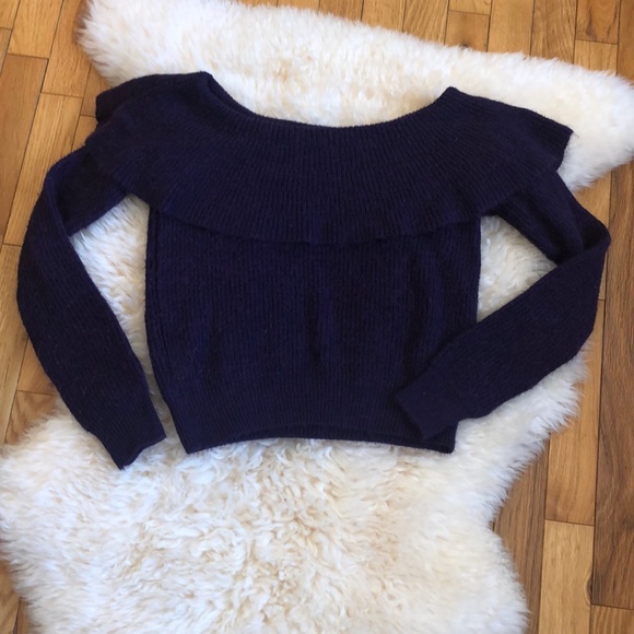 ANTHROPOLOGY KIMCHI BLUE Chrissy off-the-shoulder ruffle sweater. purple. XS. - Picture 5 of 13
